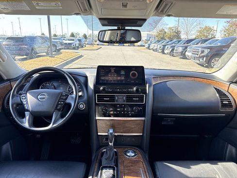 Used 2023 Nissan Armada SL image 24