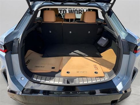 Used 2025 Lexus RZ 300e 300e Premium w/ Accessory Package (Z1) image 26
