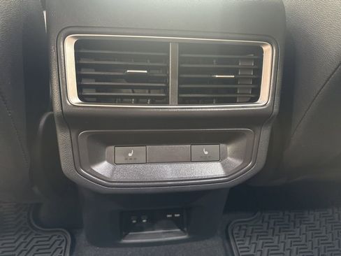 New 2026 Volkswagen Atlas Cross Sport SEL R-Line AWD/4WD image 19
