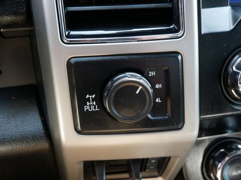 Used 2020 Ford F250 Lariat AWD/4WD image 24