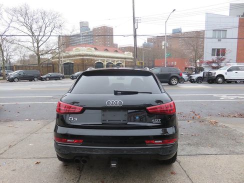 Used 2018 Audi Q3 2.0T Premium image 8