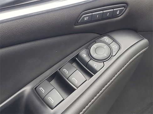 Used 2022 Buick Enclave Avenir w/ LPO, Floor Liner Package image 12