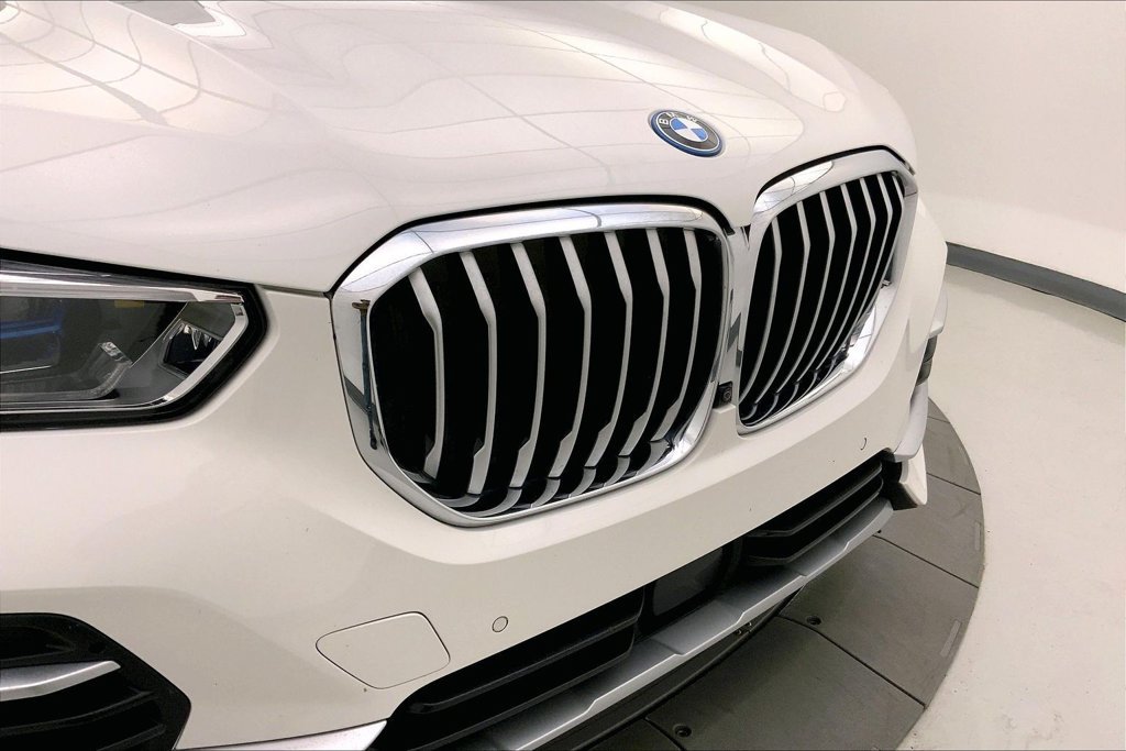 Certified 2023 BMW X5 xDrive45e w/ Executive Package AWD/4WD image 29