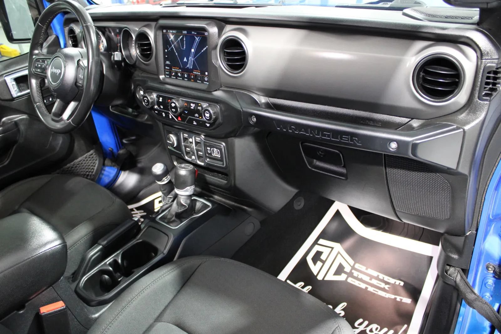 Used 2022 Jeep Wrangler Unlimited Sport AWD/4WD image 22