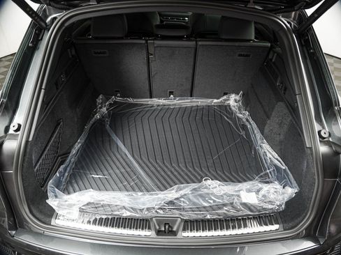 New 2026 Audi SQ5 Premium Plus AWD/4WD image 5