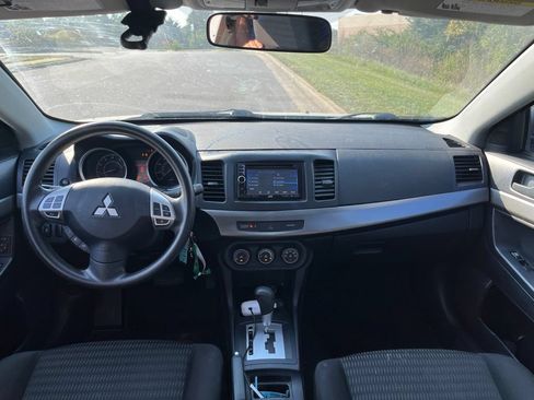 Used 2013 Mitsubishi Lancer ES FWD image 5