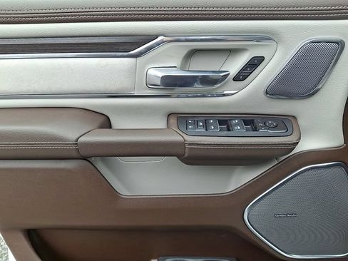 New 2026 RAM 1500 Laramie AWD/4WD image 8