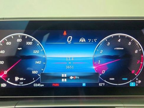 Used 2025 Mercedes-Benz GLS 450 4MATIC image 42