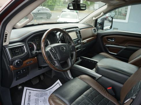 Used 2016 Nissan Titan Platinum Reserve AWD/4WD image 13