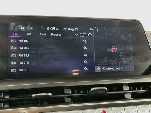 Used 2025 Kia Telluride S AWD/4WD image 21