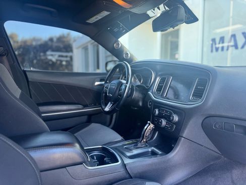 Used 2015 Dodge Charger R/T image 42