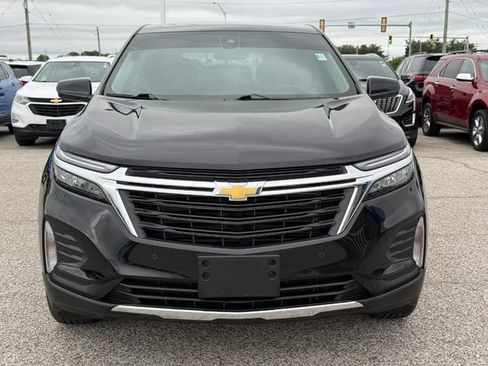 Used 2024 Chevrolet Equinox LT w/ LPO, Floor Liner Package FWD image 9