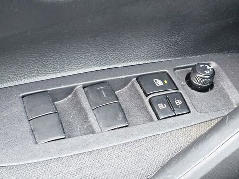 Used 2024 Toyota Corolla LE image 21