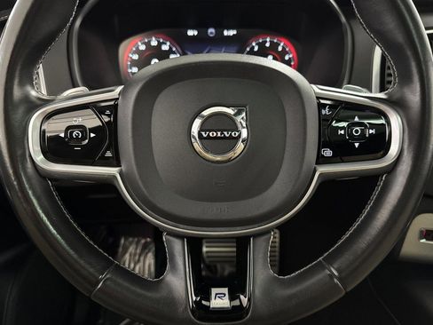 Used 2020 Volvo XC90 T6 R-Design w/ Protection Package Premier image 17