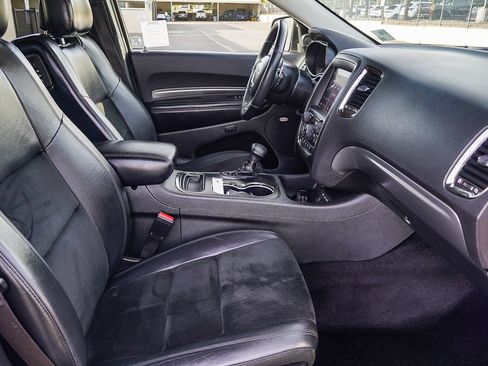Used 2018 Dodge Durango GT w/ Premium Group RWD image 23