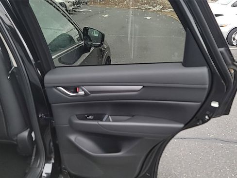 New 2025 MAZDA CX-5 AWD 2.5 S w/ Preferred Package image 11
