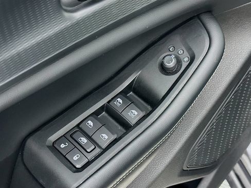 Certified 2023 Jeep Grand Cherokee Altitude AWD/4WD image 27