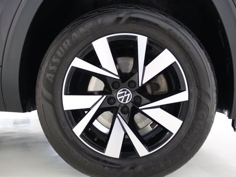 Used 2020 Volkswagen Atlas Cross Sport SEL AWD/4WD image 72
