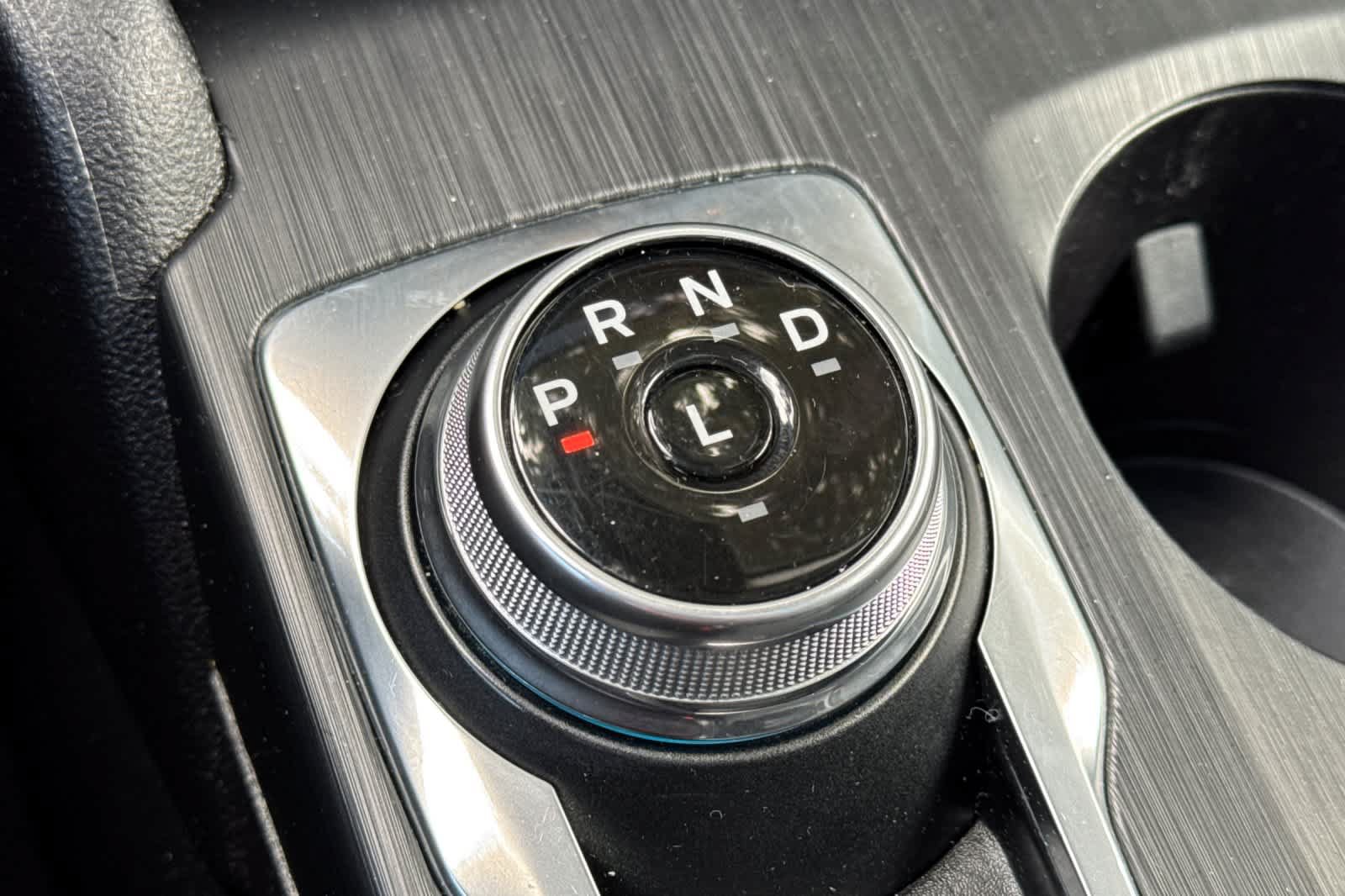 Used 2022 Ford Escape SEL w/ Technology Package FWD image 21