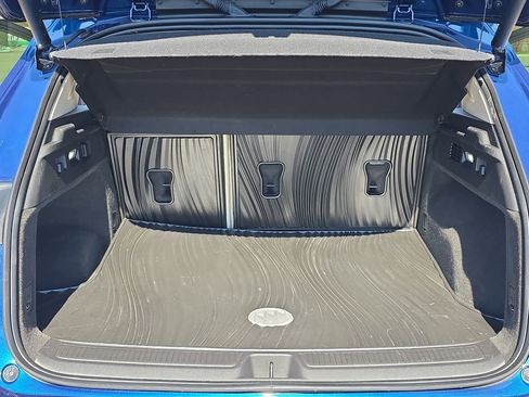 Certified 2023 Buick Envision Avenir AWD/4WD image 12