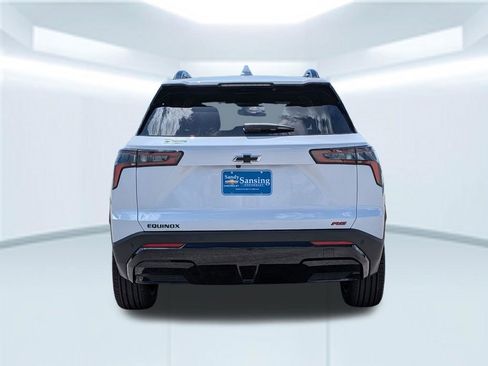 New 2026 Chevrolet Equinox RS w/ Convenience Package III FWD image 6
