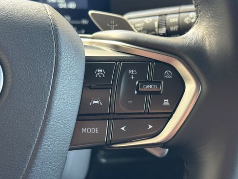 Certified 2026 Lexus GX 550 AWD/4WD image 32