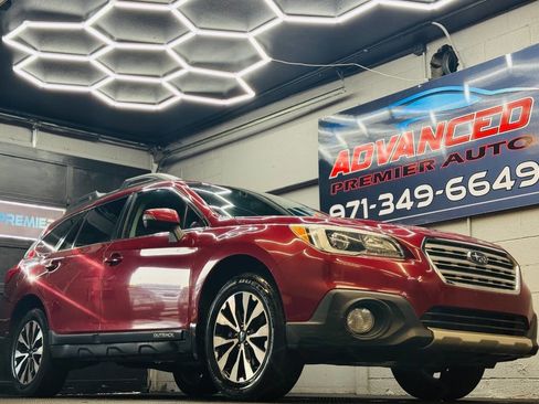 Used 2016 Subaru Outback 2.5i Limited image 1
