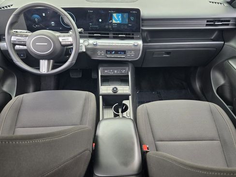 Certified 2025 Hyundai Kona SEL FWD image 12