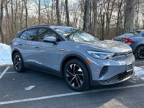 Certified 2022 Volkswagen ID.4 Pro image 2