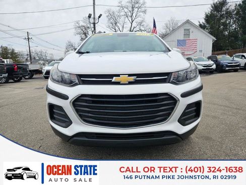 Used 2018 Chevrolet Trax LS image 9