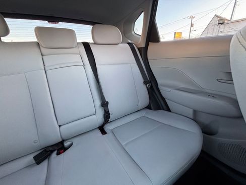 Used 2025 Hyundai Kona SEL image 37
