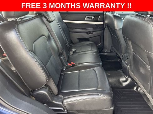 Used 2017 Ford Explorer XLT w/ Equipment Group 202A AWD/4WD image 22