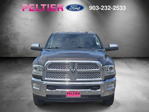 Used 2018 RAM 3500 Laramie AWD/4WD image 2