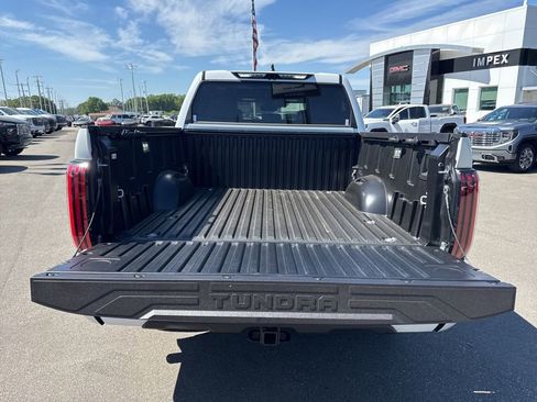 Used 2025 Toyota Tundra Platinum AWD/4WD image 34