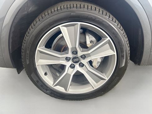 Used 2025 Audi Q5 2.0T Premium AWD/4WD image 38