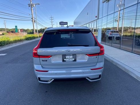 Certified 2025 Volvo XC60 B5 Plus AWD/4WD image 4
