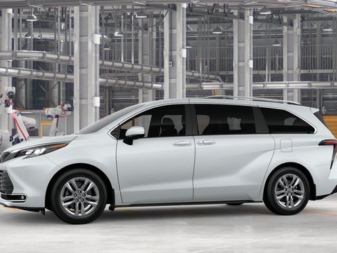 New 2026 Toyota Sienna Limited AWD/4WD image 3