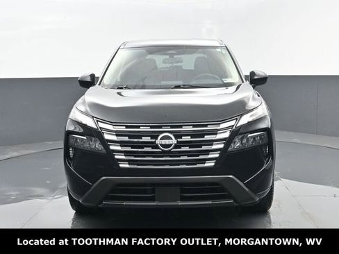 Used 2025 Nissan Rogue SV image 22