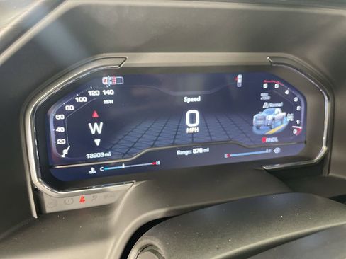 Used 2025 GMC Sierra 2500 AT4 w/ AT4 Premium Plus Package image 12