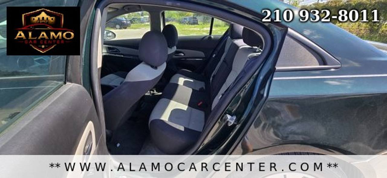 Used 2014 Chevrolet Cruze LS FWD image 26