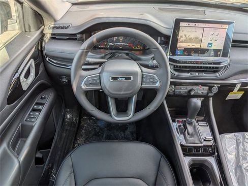 New 2026 Jeep Compass Limited image 13