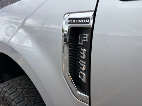 Used 2019 Ford F350 Platinum w/ Platinum Ultimate Package AWD/4WD image 12