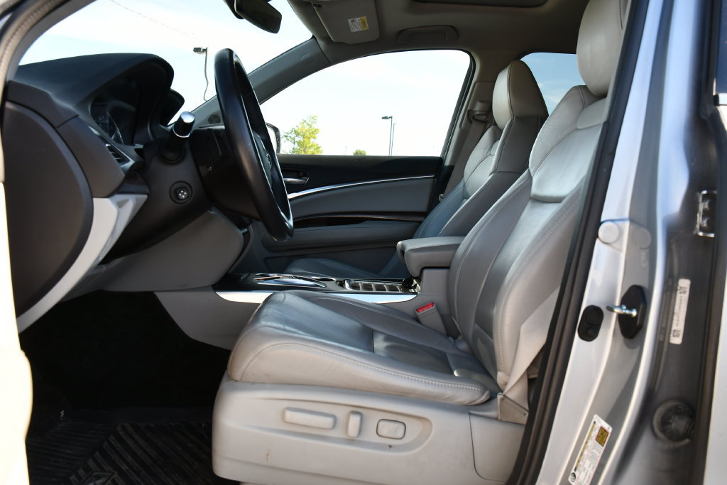 Used 2018 Acura MDX SH-AWD image 15