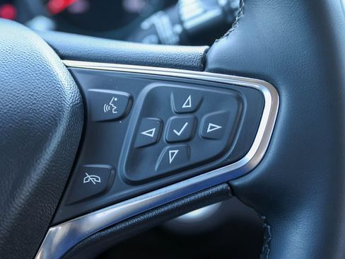 Used 2024 Chevrolet Equinox LT FWD image 22