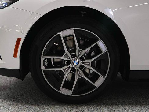 Used 2026 BMW 530i w/ Executive Package RWD image 5