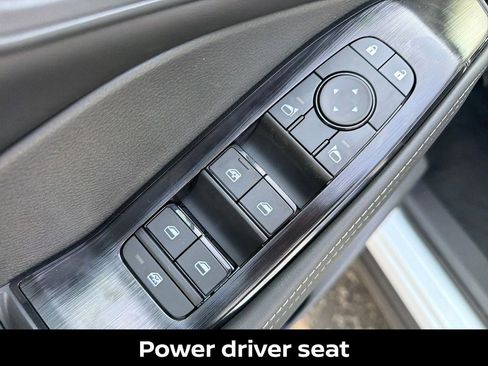 New 2026 Nissan Rogue SV AWD/4WD image 14
