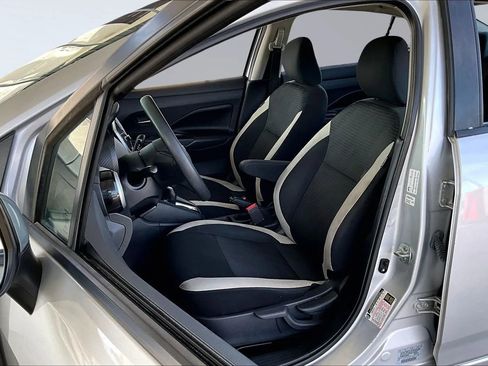 Used 2020 Nissan Versa SV image 18