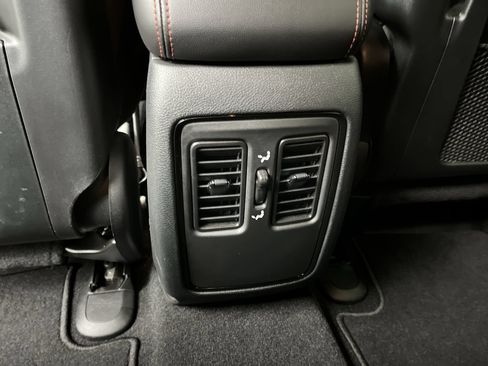 Used 2026 Dodge Durango GT AWD/4WD image 13