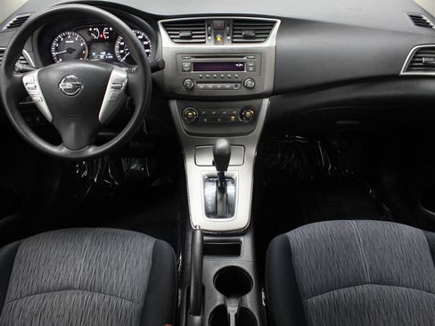 Used 2014 Nissan Sentra SV FWD image 9