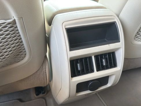 Used 2014 Cadillac SRX Luxury w/ Driver Awareness Package FWD image 16